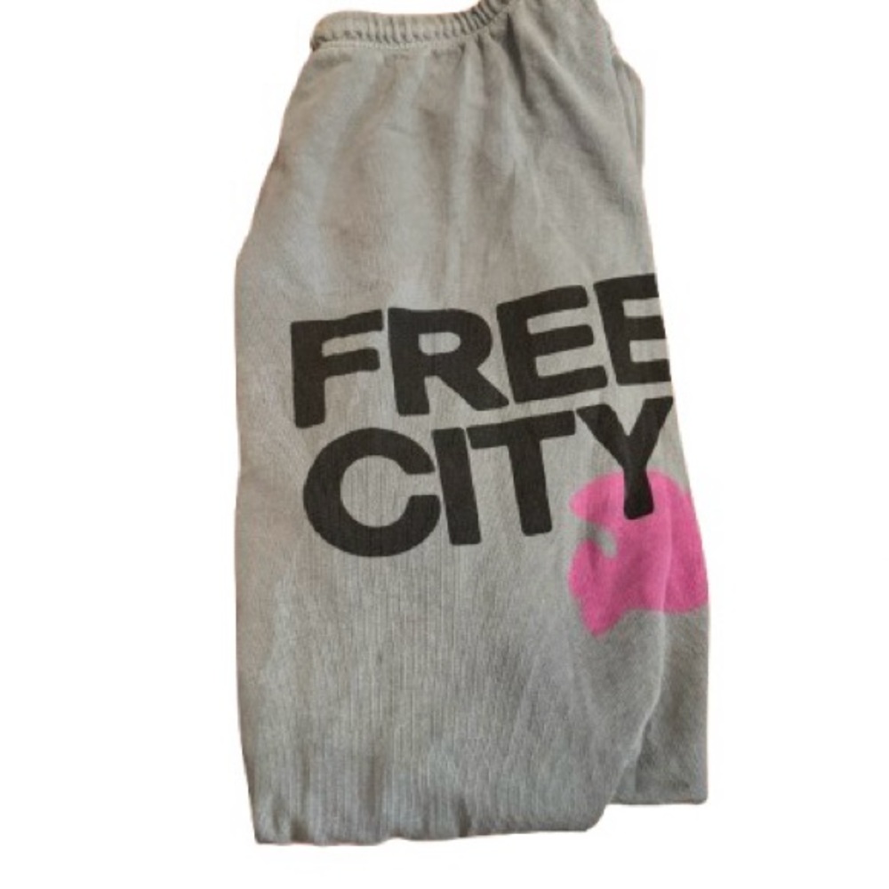 Free city sweatpants